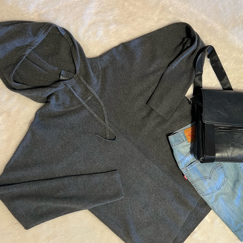 NWT Banana Republic Hoodie Sweater Gray